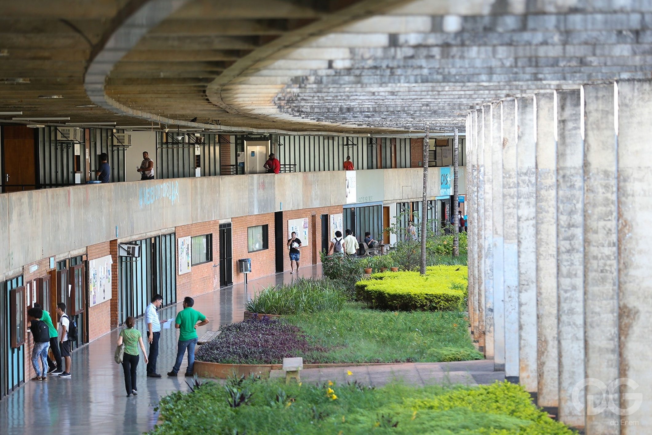 UnB suspende vestibular e usará nota do Enem 2019