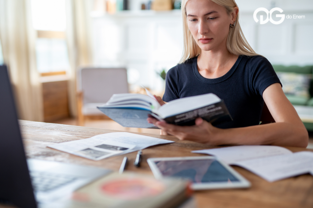 Veja como se concentrar nos estudos seguindo apenas 8 dicas