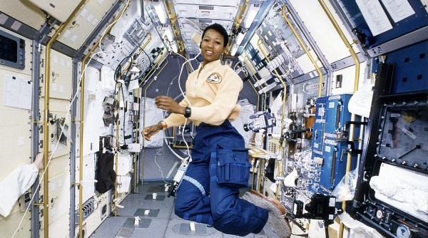 mae jemison, cientistas negros que fizeram história