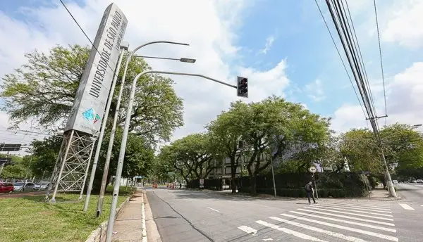 Fachada do prédio da Fuvest - Fundação Universitária para o Vestibular. fuvest 2027